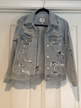 Forever 21 Women Distress Denim Jacket, Size Small, Color Blue